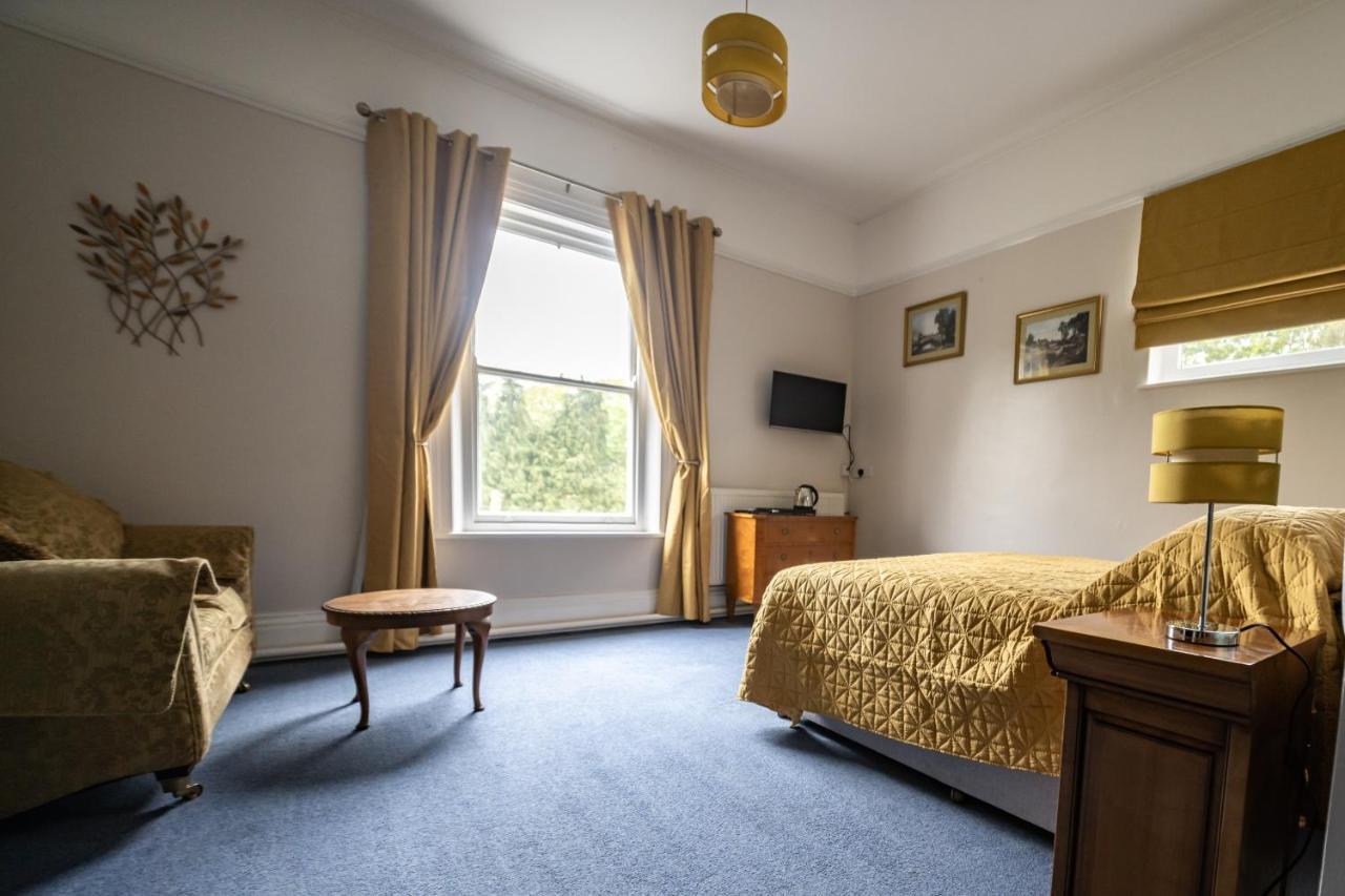 Broom Hall Country Hotel Saham Toney Экстерьер фото